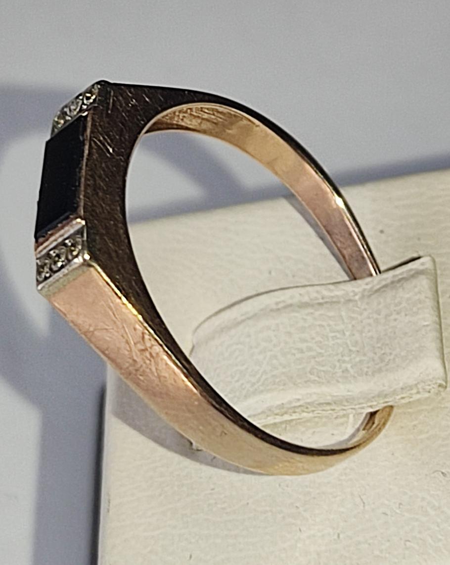 Перстень з червоного золота з оніксом і цирконієм (33238668) 1