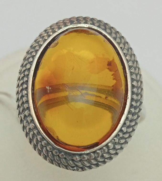 Серебряное кольцо с янтарём (33589316) 0