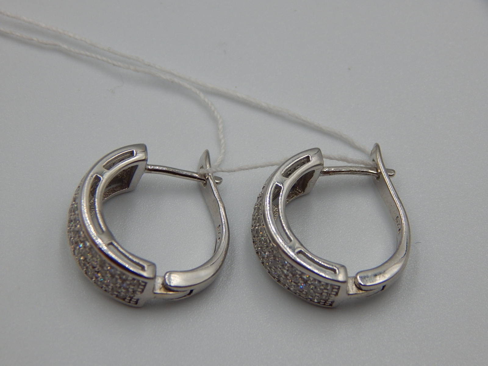Серебряные серьги с цирконием (30535102) 4