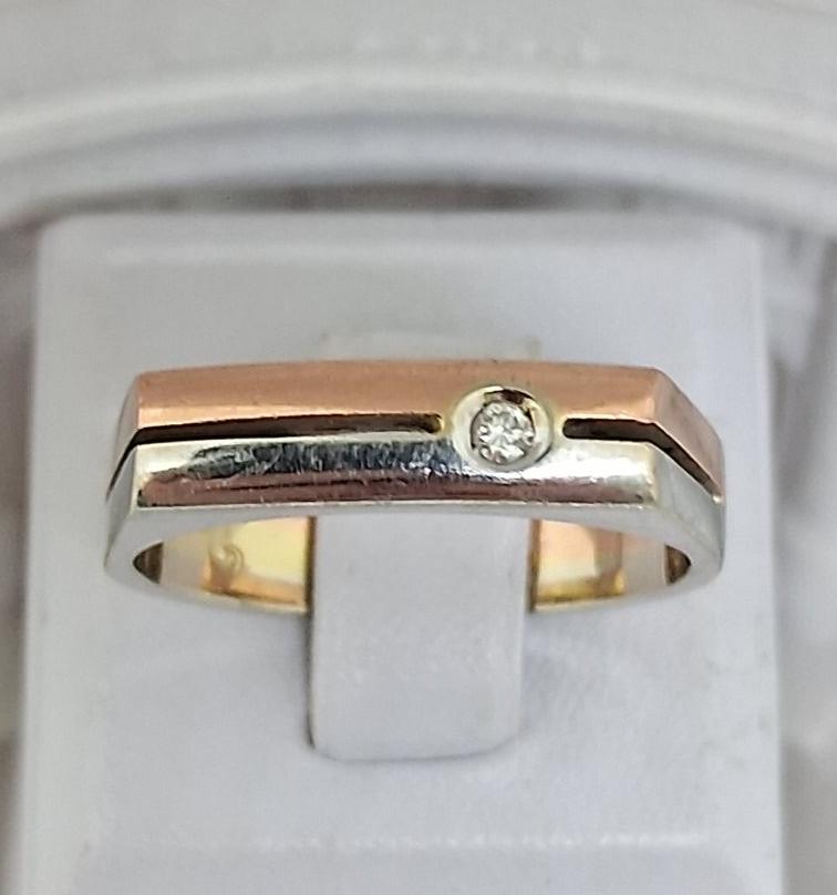Перстень из красного и белого золота с бриллиантом (-ми) (33572296) 1