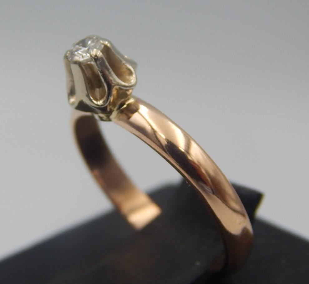 Кольцо из красного и белого золота с бриллиантом (-ми) (30711611) 1