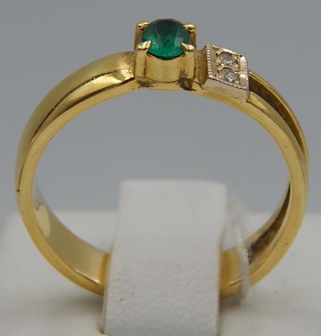 Кольцо из желтого и белого золота с изумрудом и бриллиантом (-ми) (28660130) 0