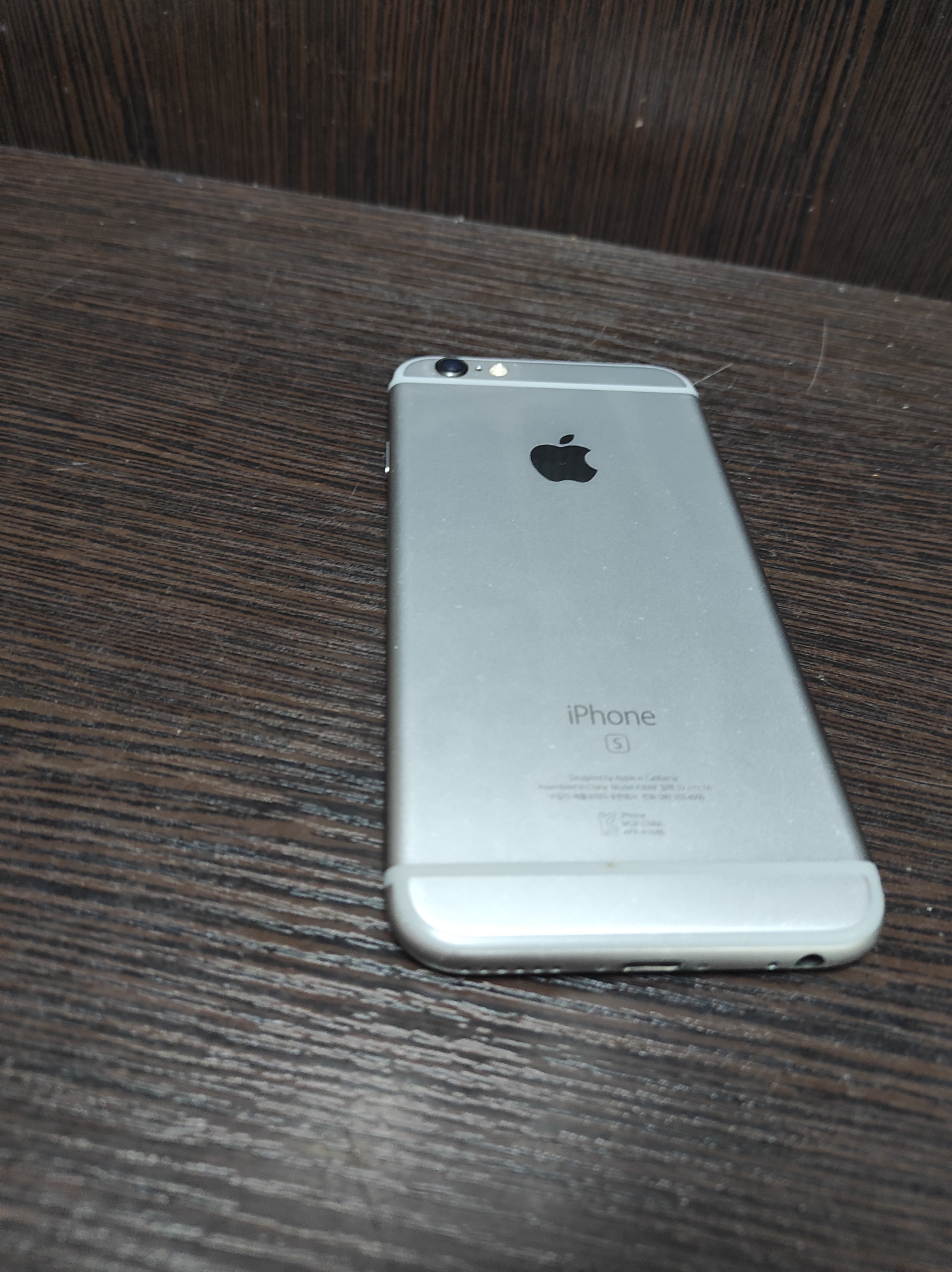 Apple iPhone 6s 16Gb Space Gray 6