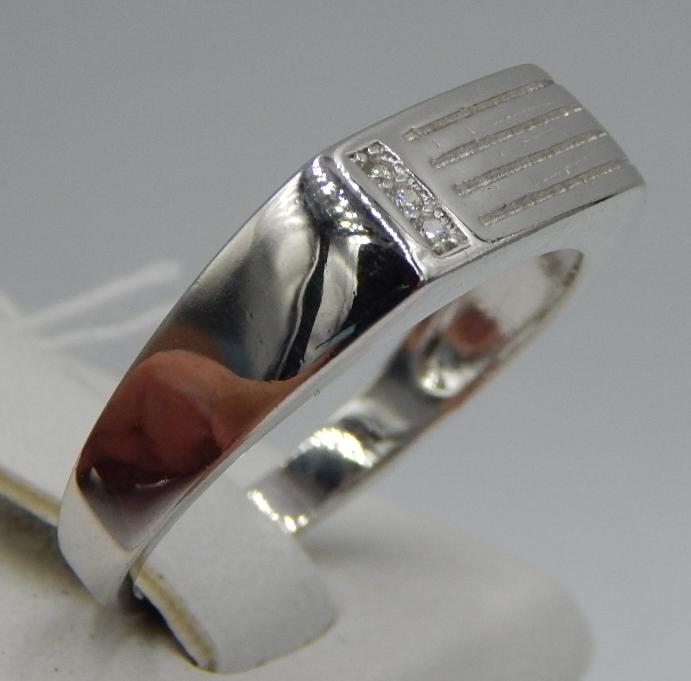 Срібний перстень з цирконієм (29457952) 2