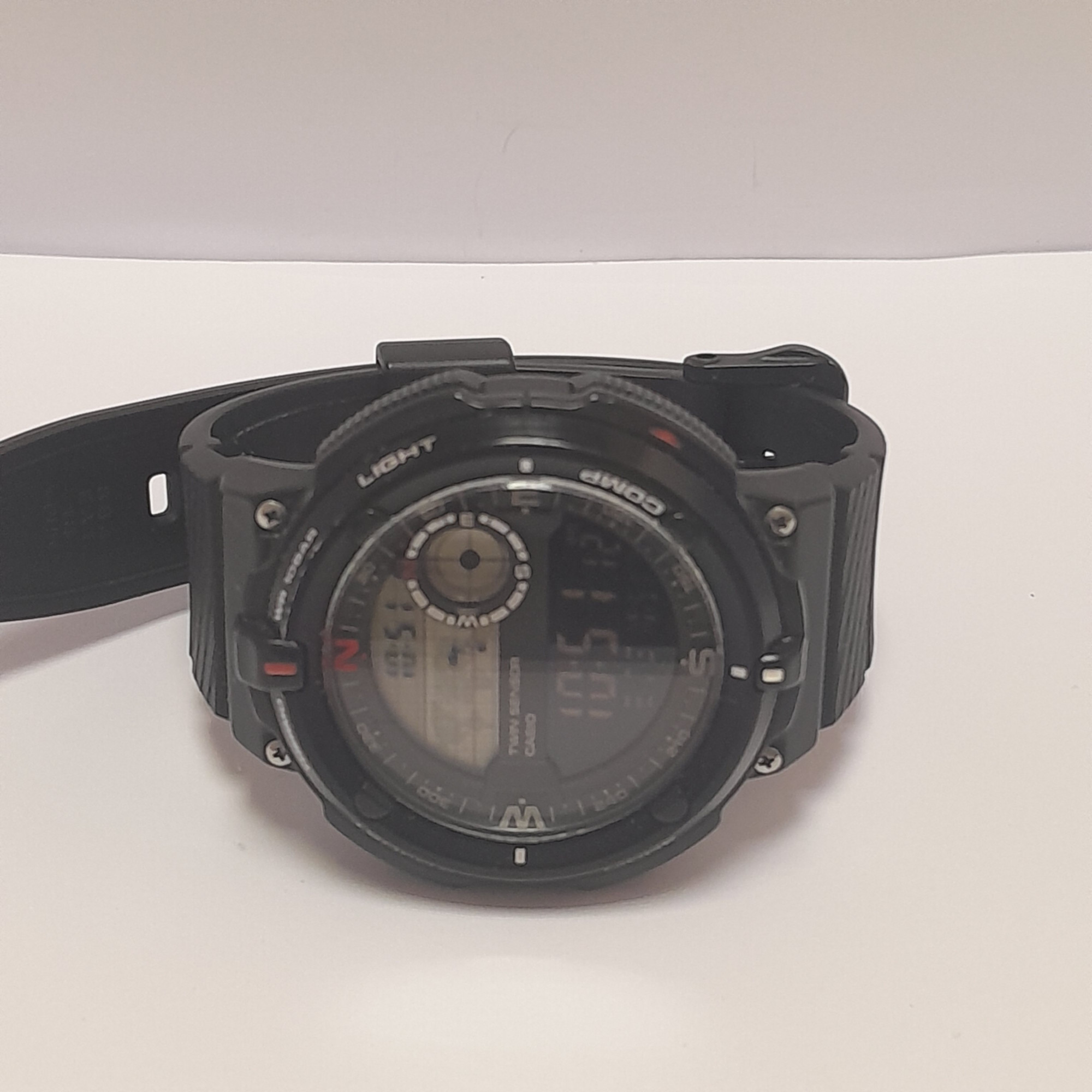 Часы наручные Casio SGW-600H-1BER 0