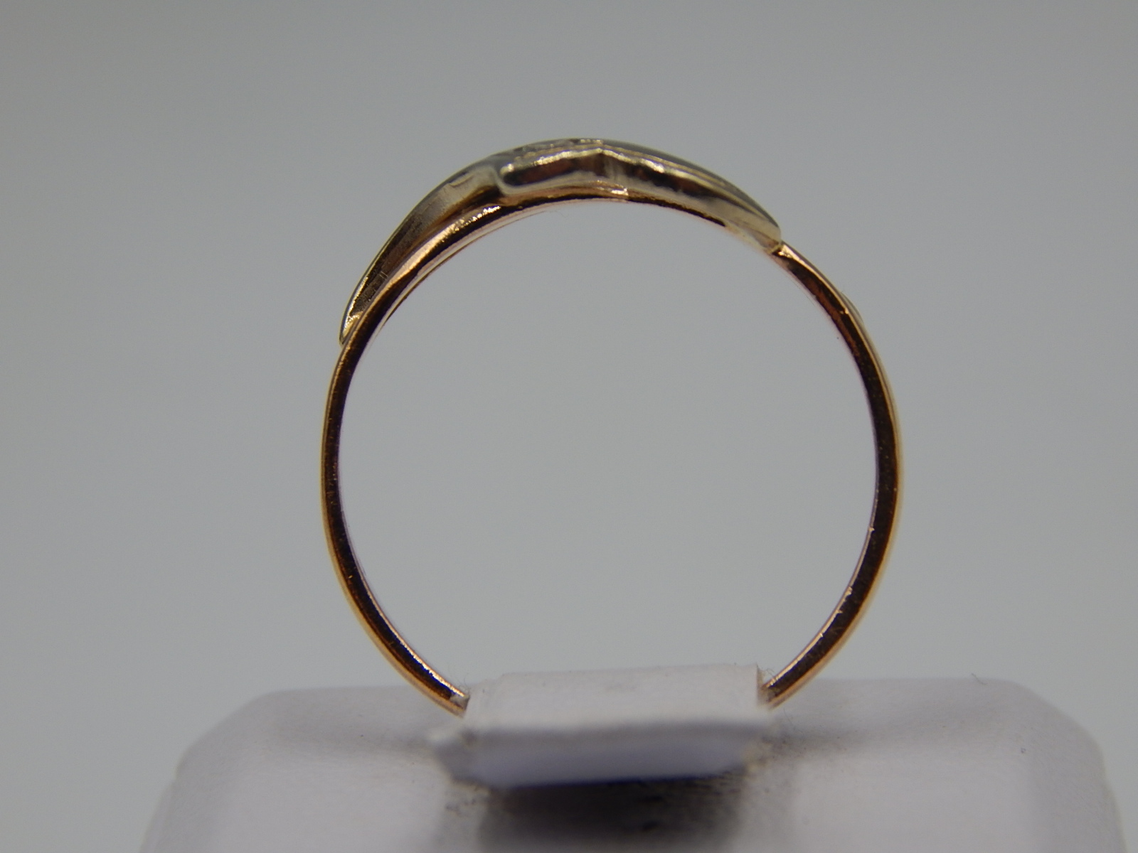 Кольцо из красного и белого золота с цирконием (33252170)  5