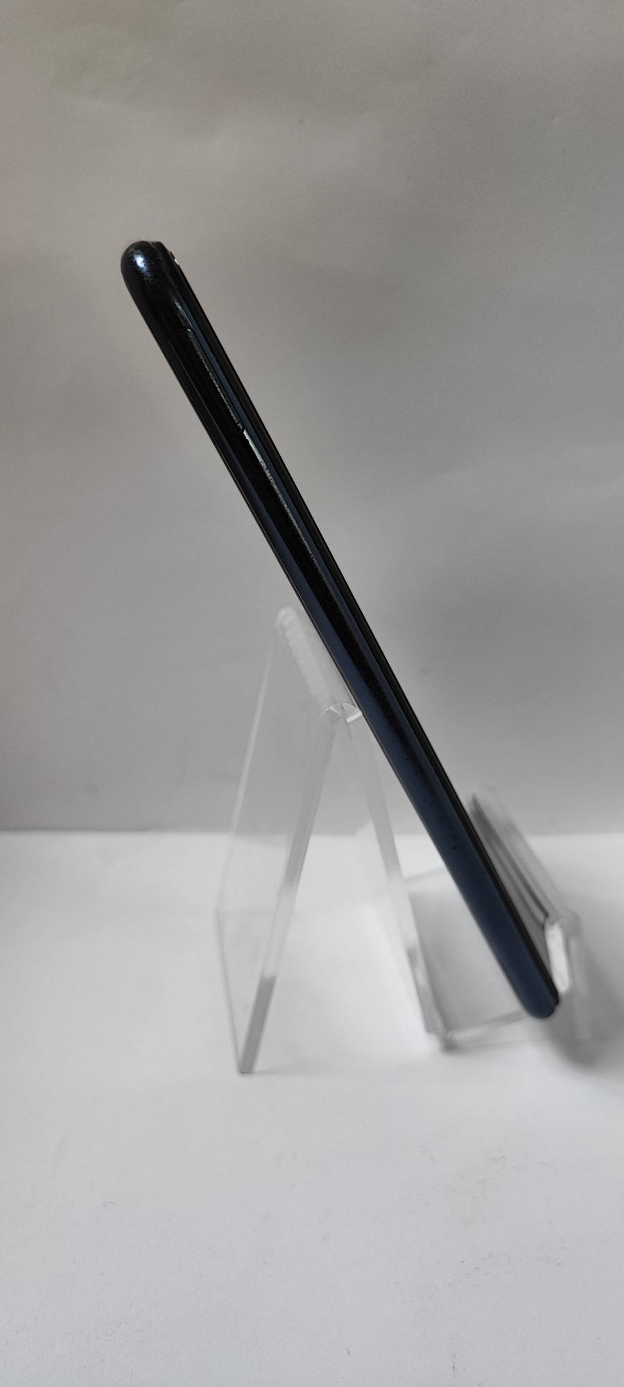 Samsung Galaxy A7 (SM-A750FN) 2018 4/64Gb 6