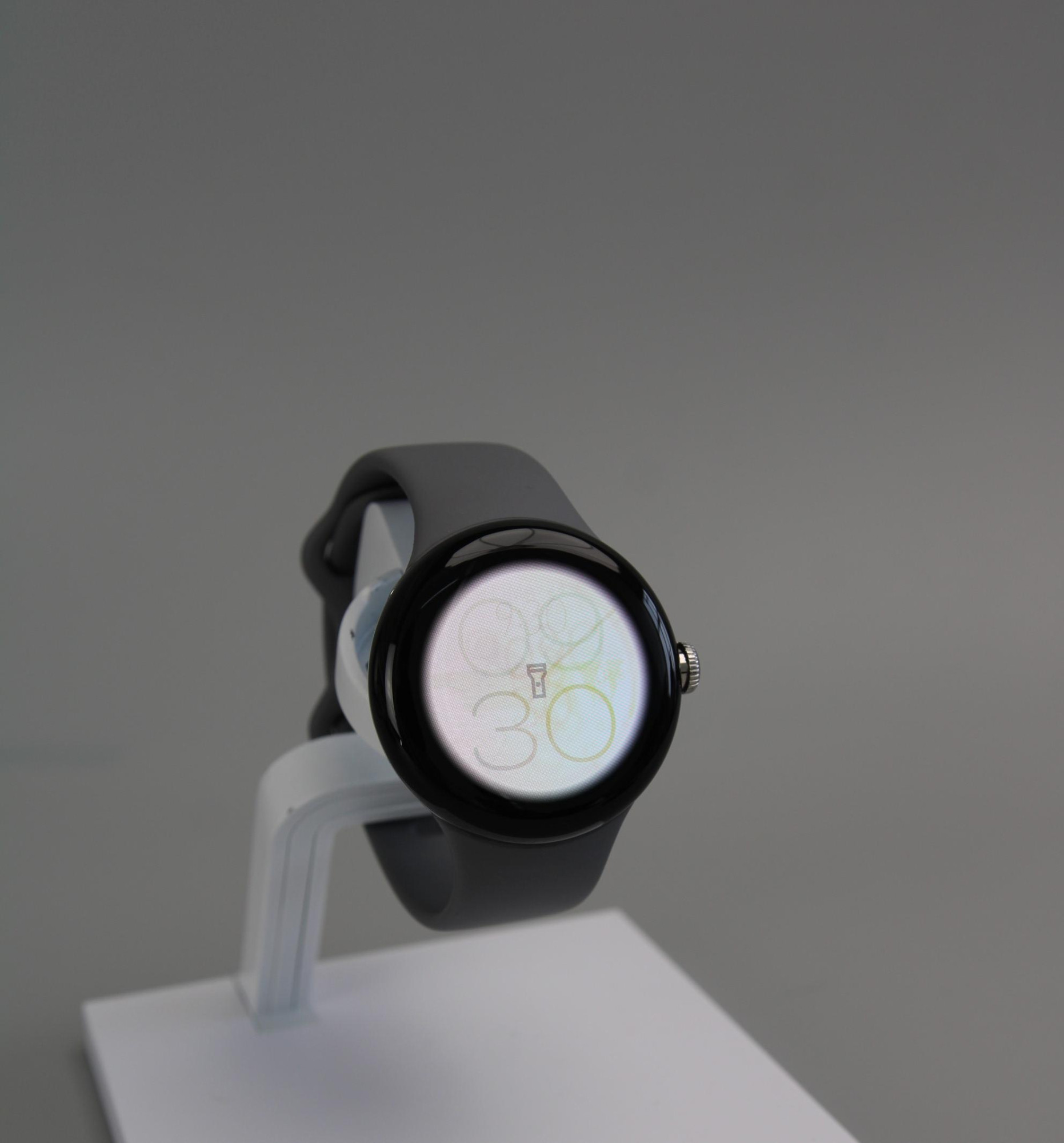 Смарт-годинник Google Pixel Watch Polished Silver case / Chalk Active band 2