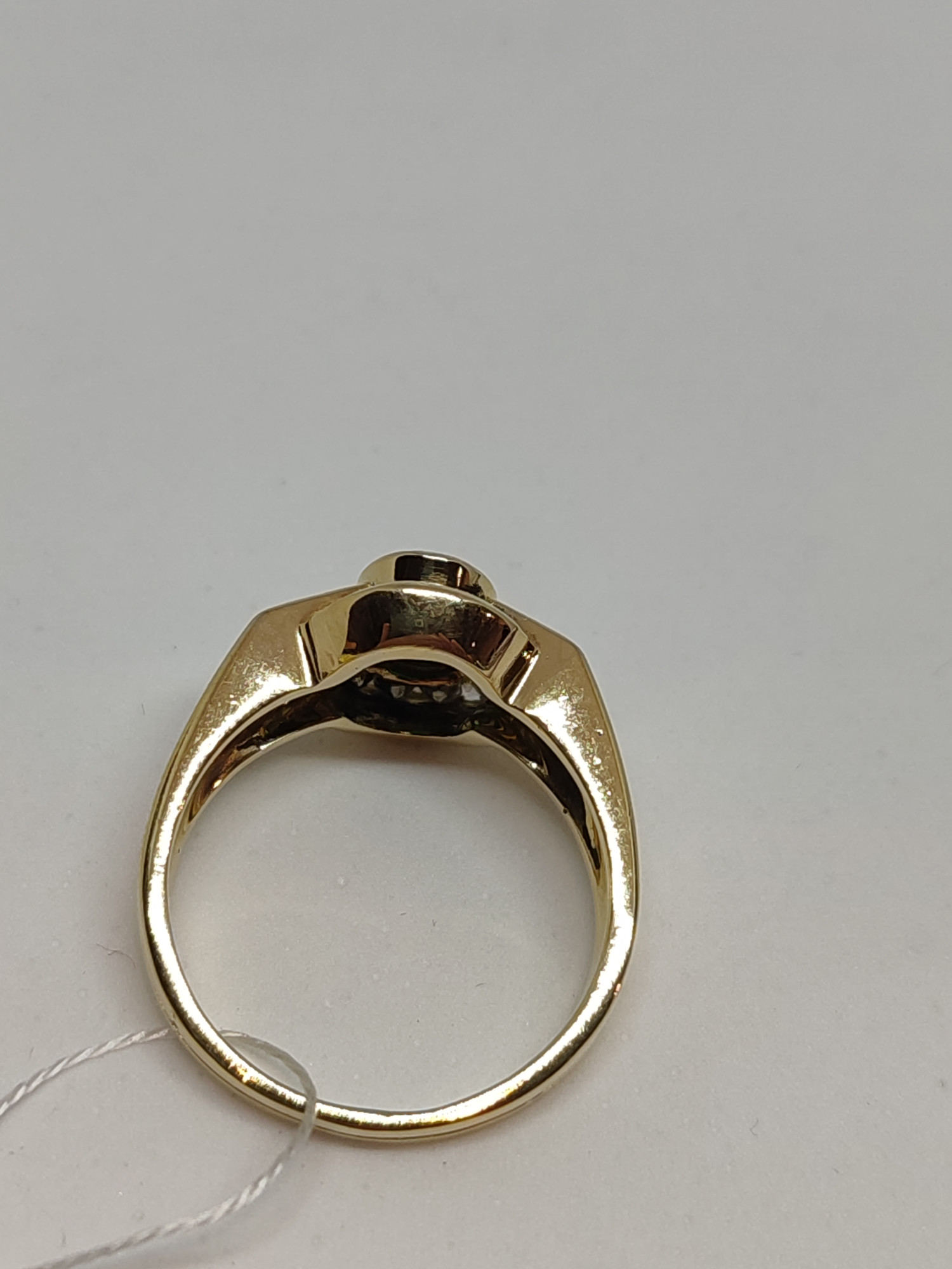 Каблучка з жовтого золота зі смарагдом і діамантом (-ми) (28543317) 10