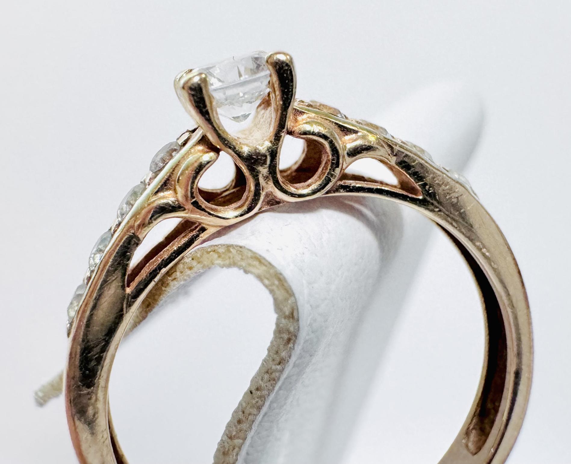 Кольцо из красного золота с цирконием (33583874)  11
