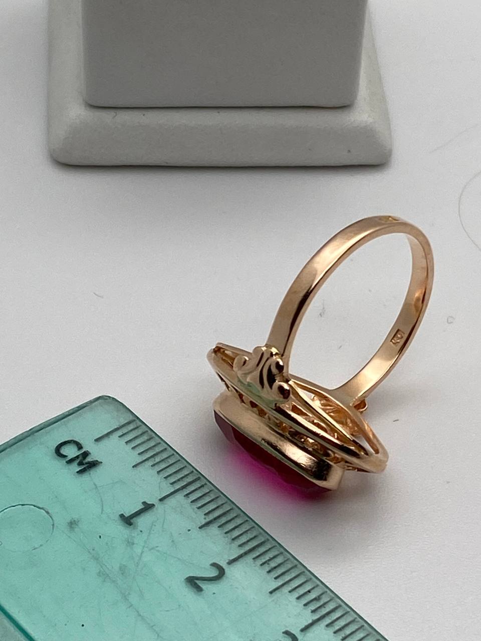 Перстень из красного золота с корундом (30567788) 9