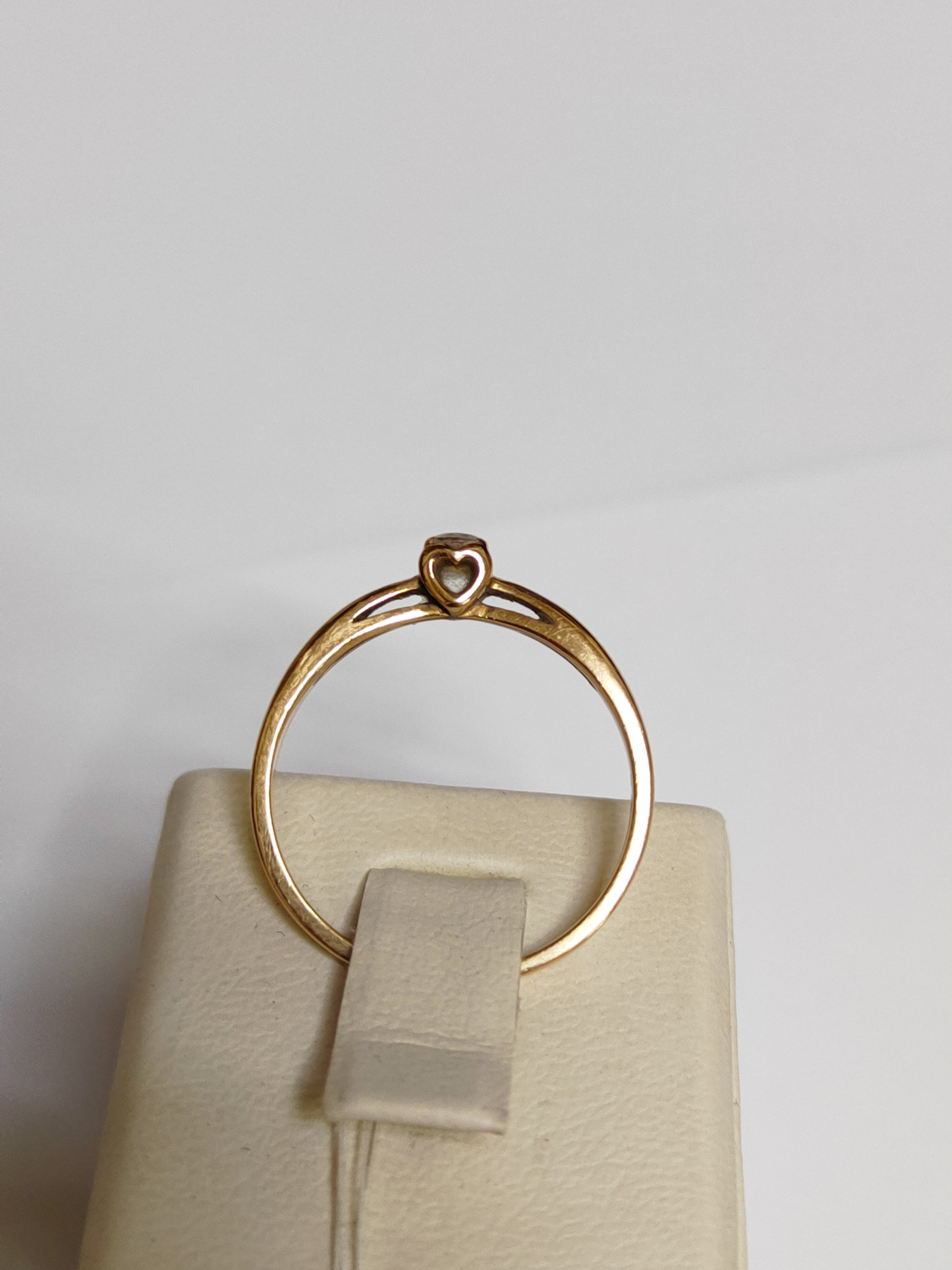 Кольцо из красного золота с цирконием (33766942) 1