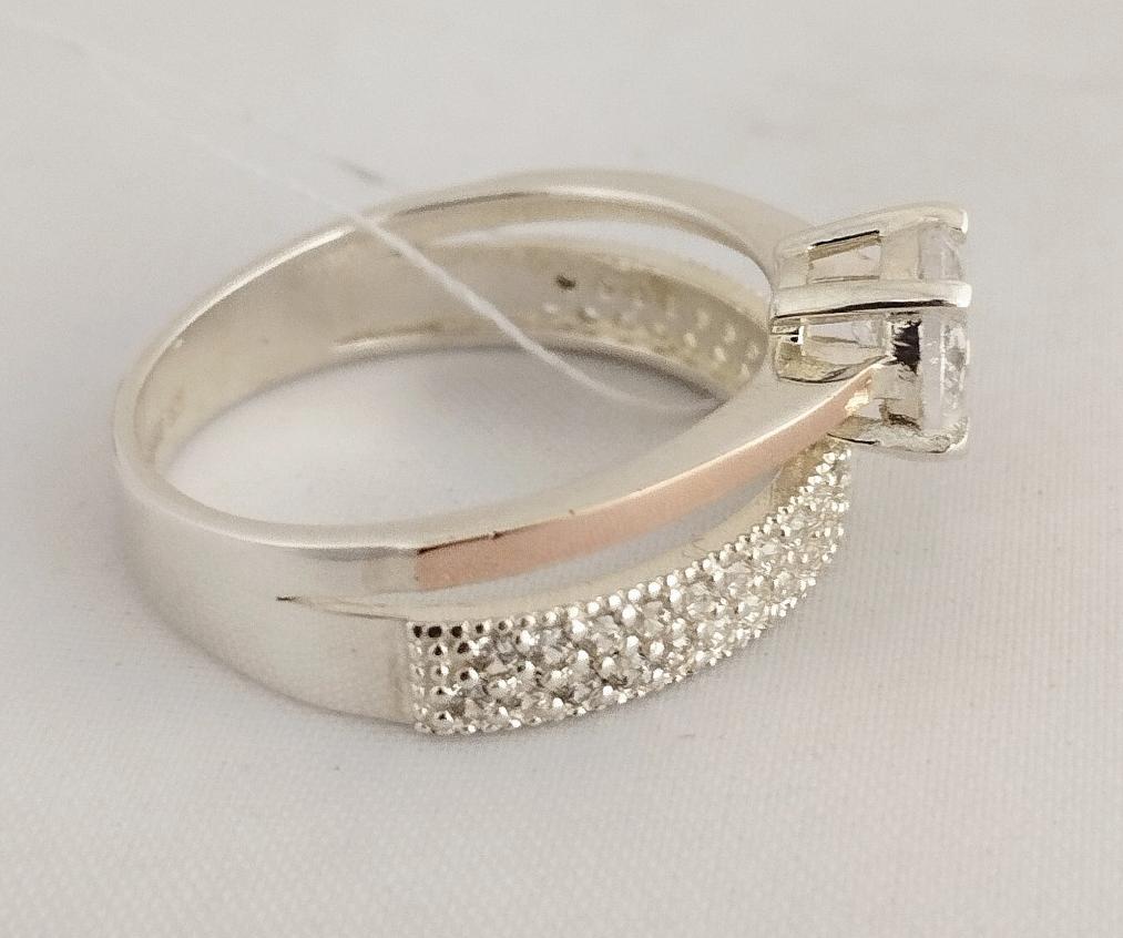 Серебряное кольцо с золотой вставкой и цирконием (33735639) 2