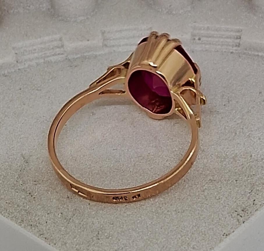 Кольцо из красного золота с корундом (32290077) 4