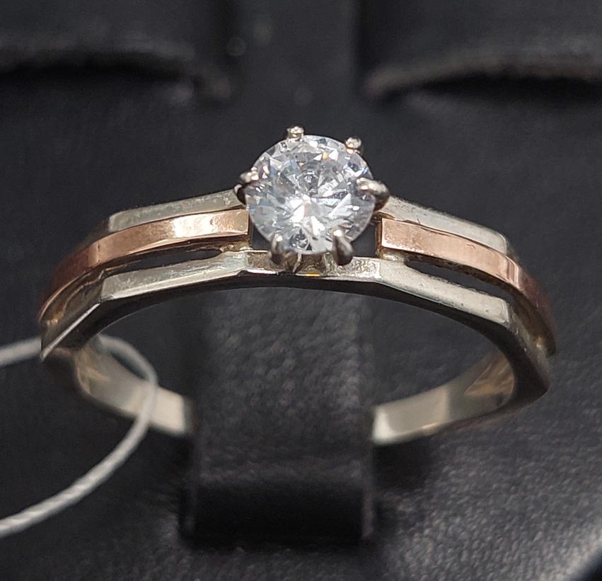Серебряное кольцо с золотой вставкой и цирконием (33793944) 0