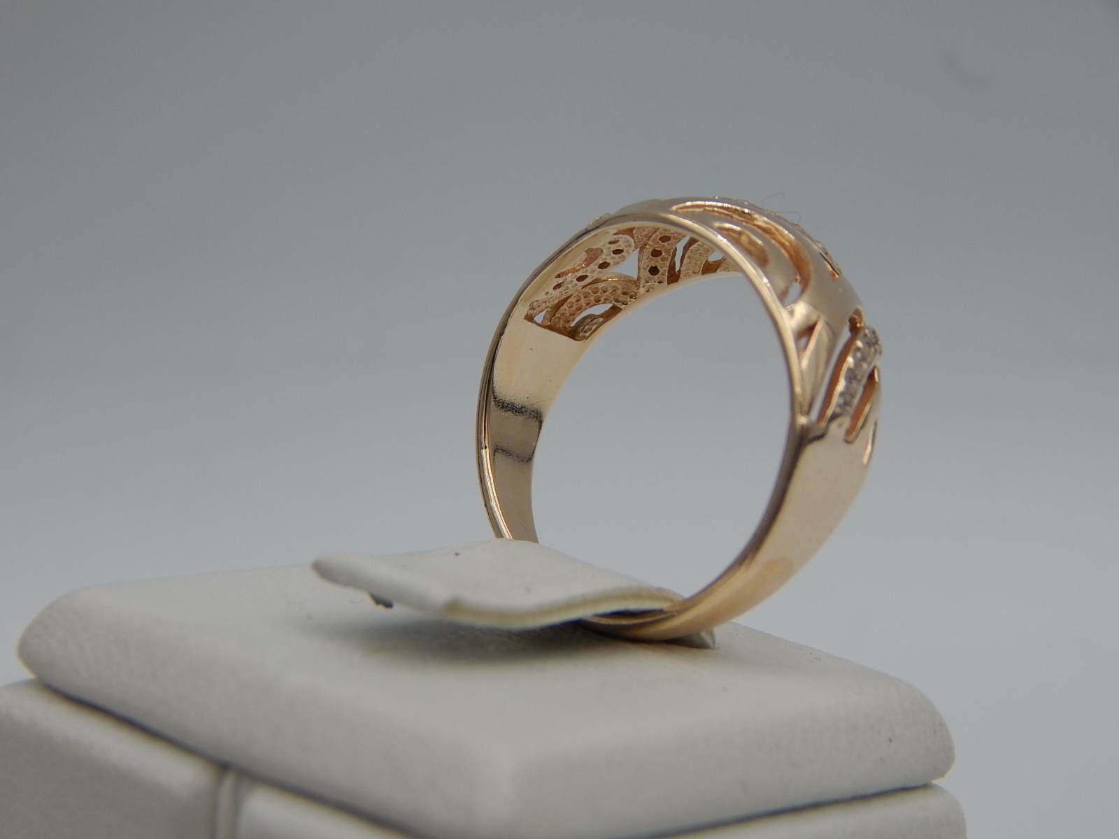 Кольцо из красного золота с цирконием (32785973) 4