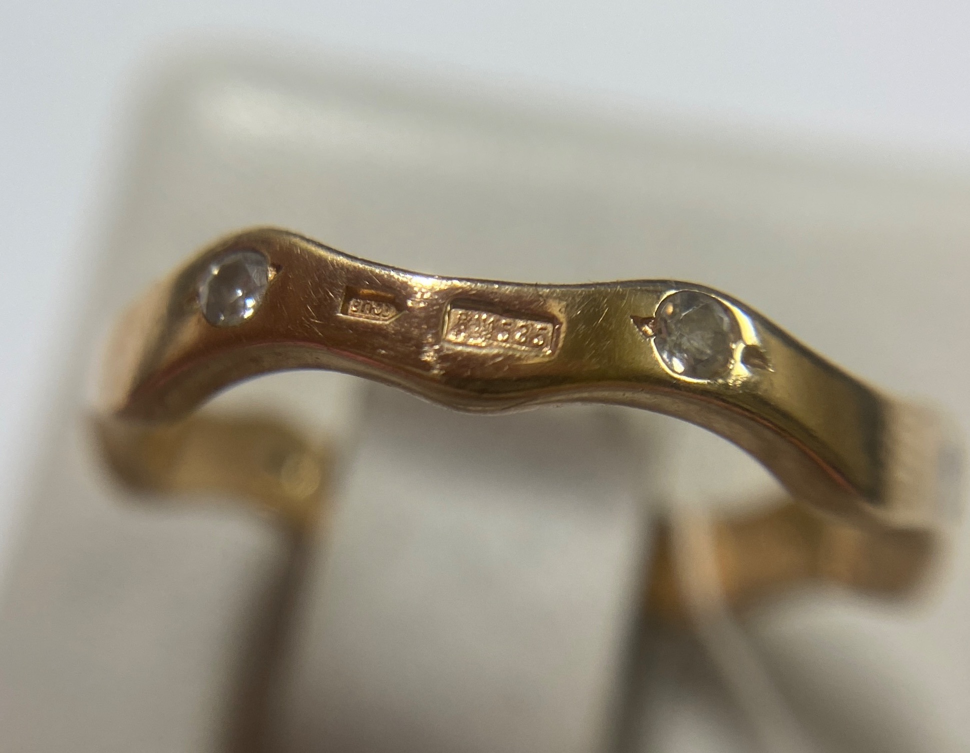 Обручальное кольцо из красного золота с цирконием (33905906) 4