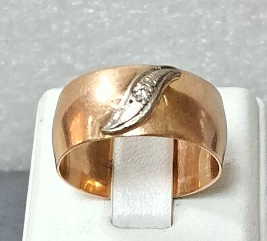 Обручальное кольцо из красного и белого золота с бриллиантом (-ми) (31014223) 0