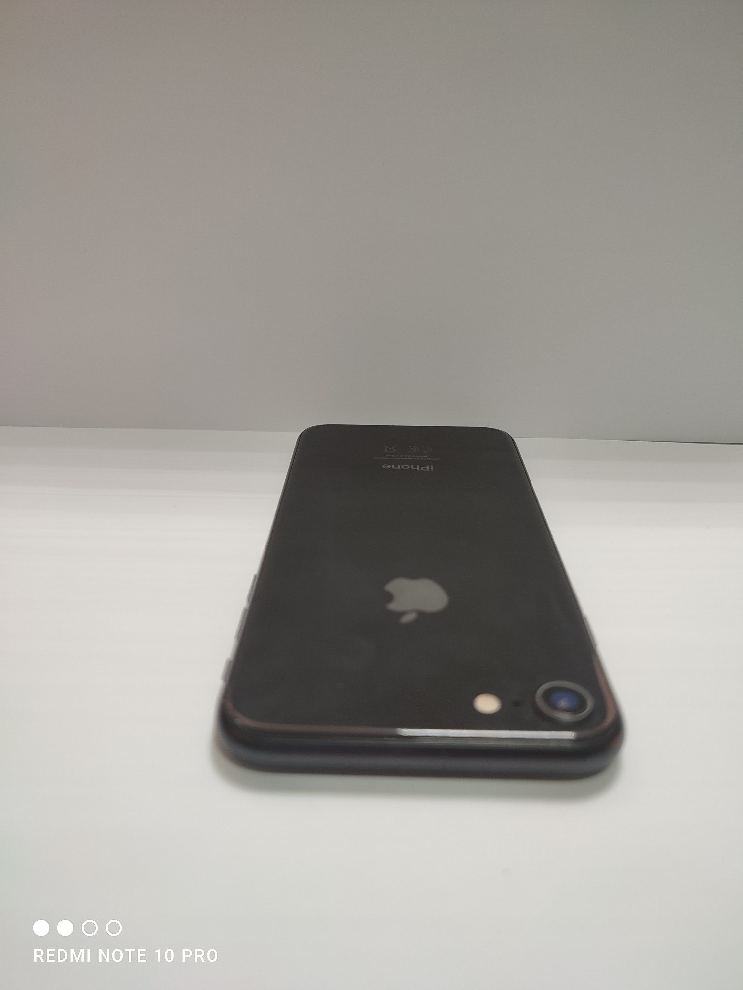 Apple iPhone 8 64Gb Space Gray 4