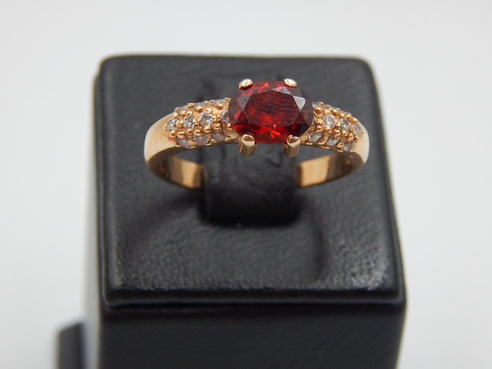 Кольцо из красного золота с цирконием (30592113) 3