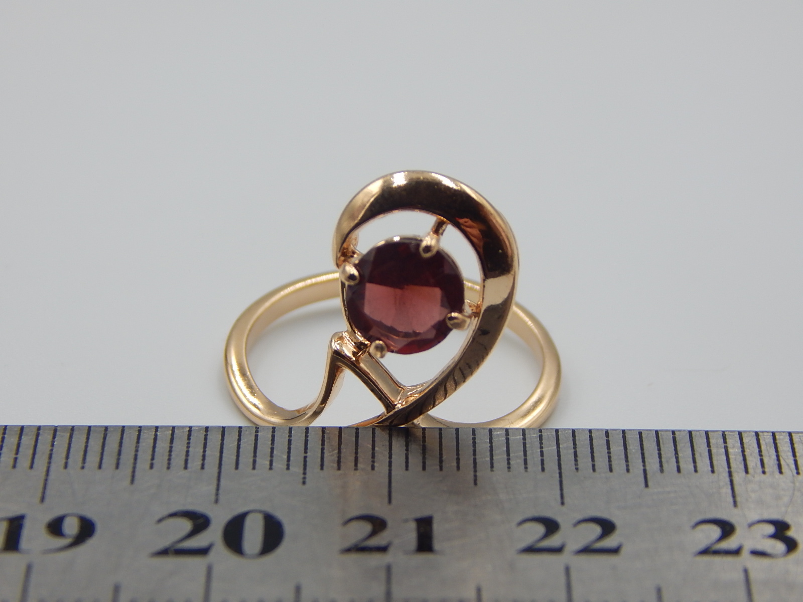 Кольцо из красного золота с цирконием (33693703)  3