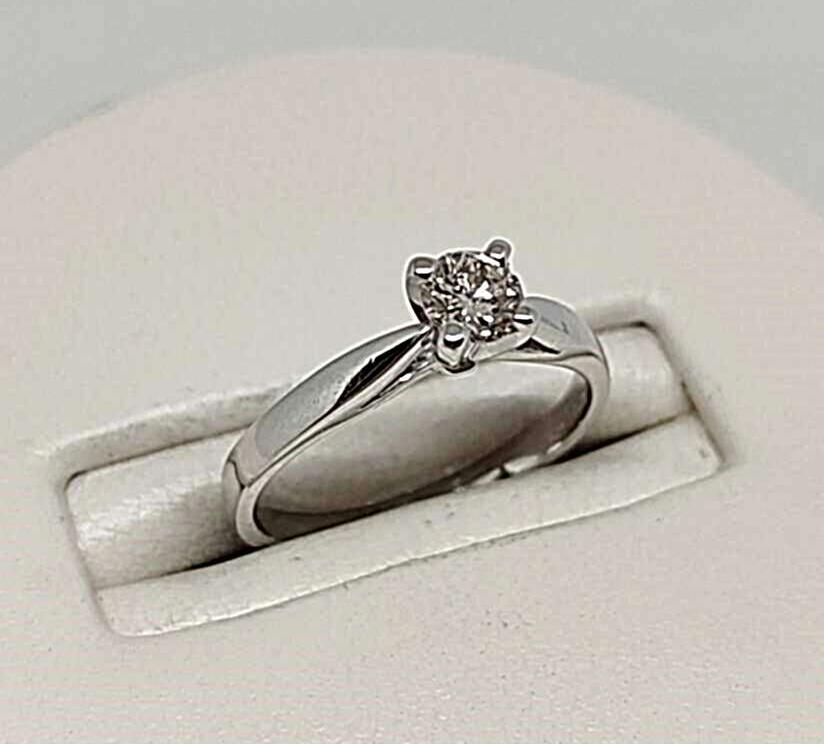 Кольцо из белого золота с бриллиантом (-ми) (33735034) 1