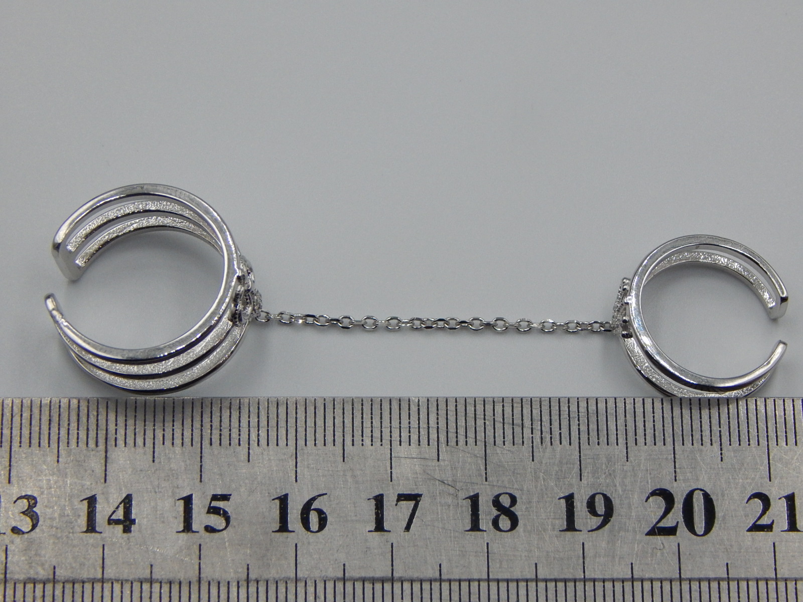 Серебряное кольцо с цирконием (32539516) 5