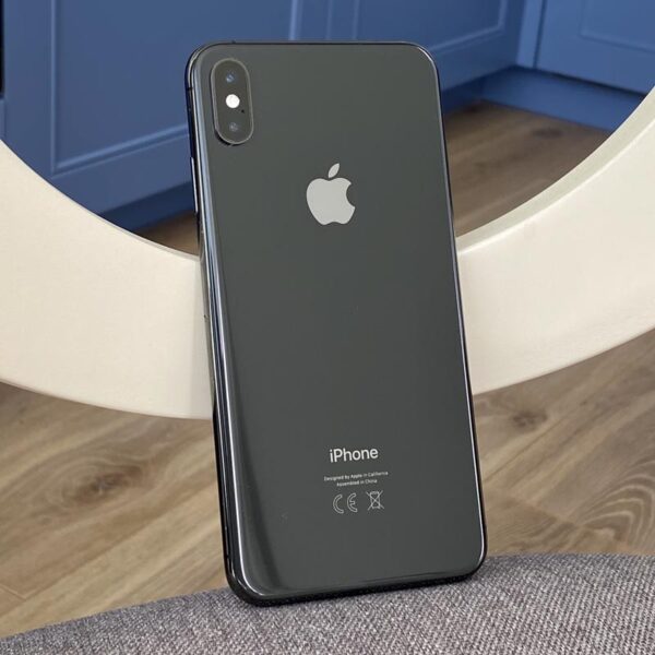 Apple iPhone XS 64GB Space Gray (MT9E2) 0