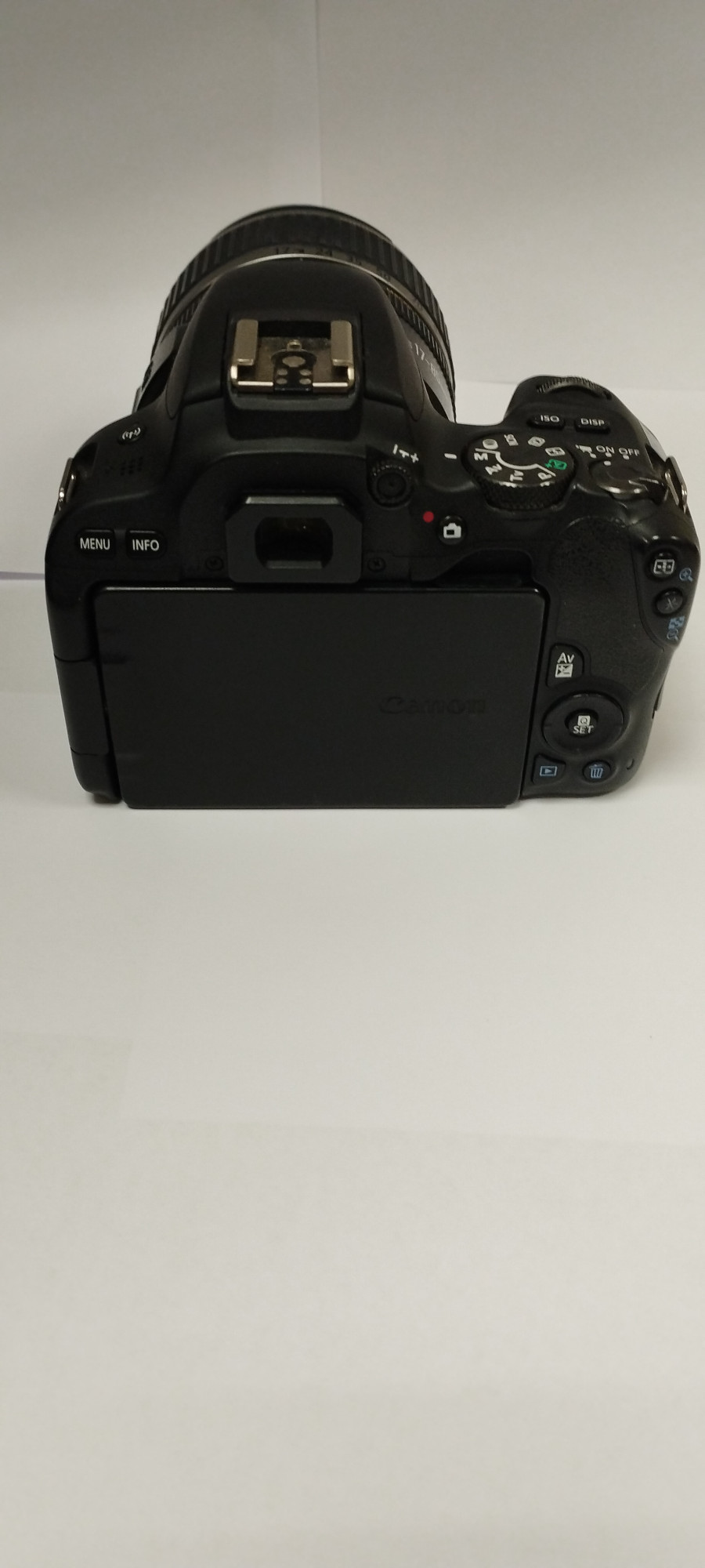 Фотоаппарат Canon EOS 200D 3