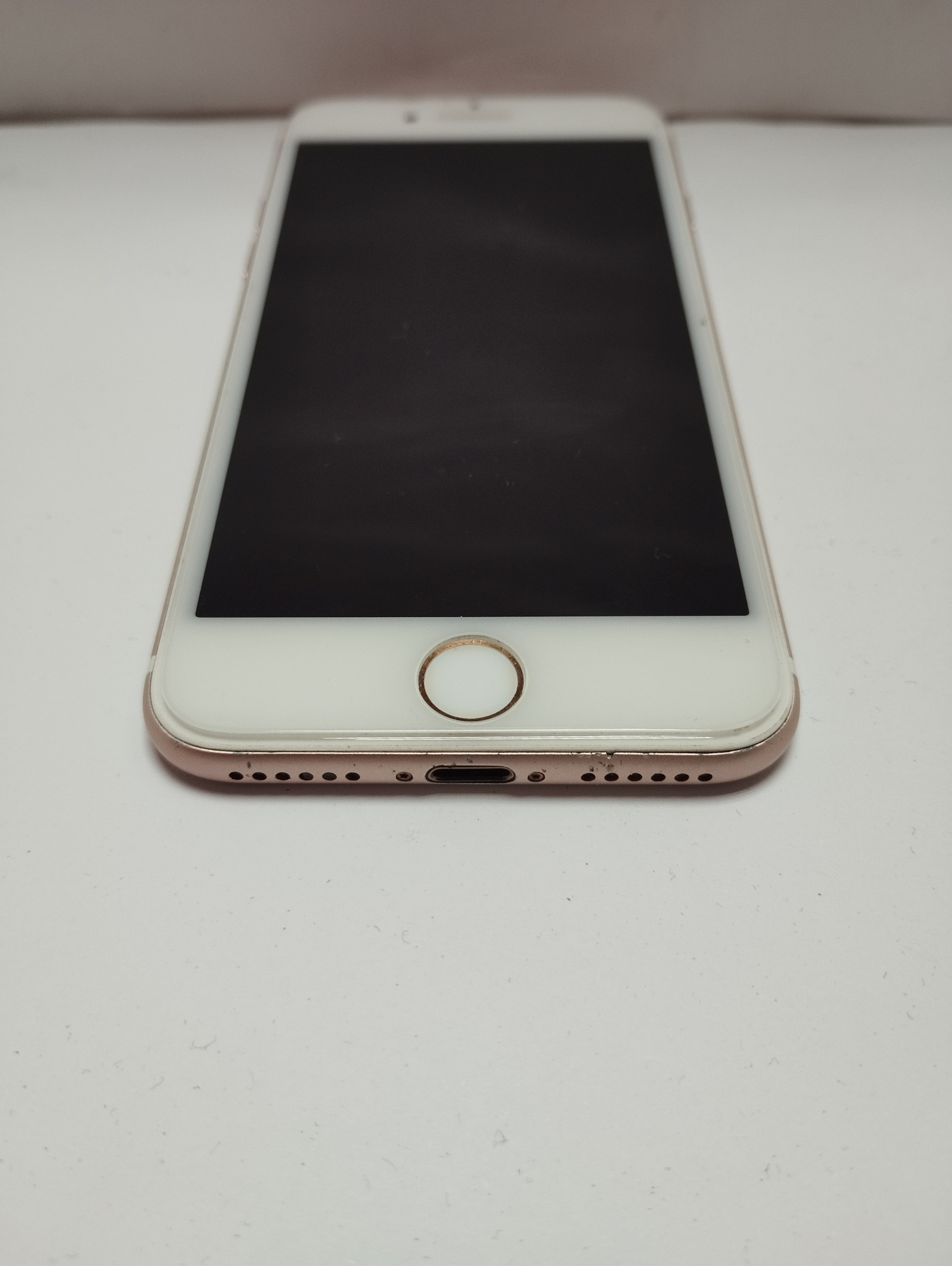 Apple iPhone 7 32Gb Rose Gold (MN912) 3