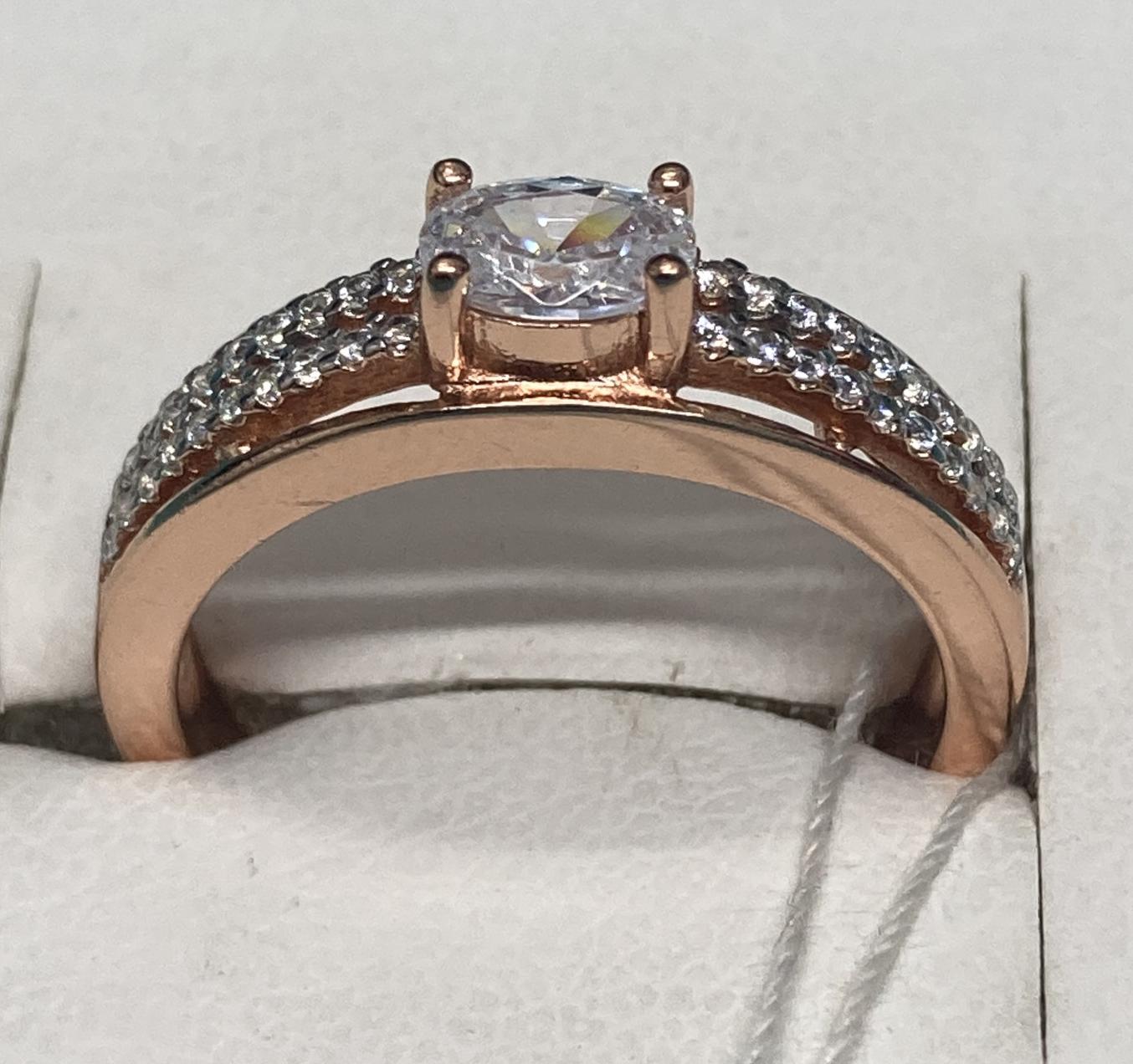 Серебряное кольцо с позолотой и цирконием (30761390) 0