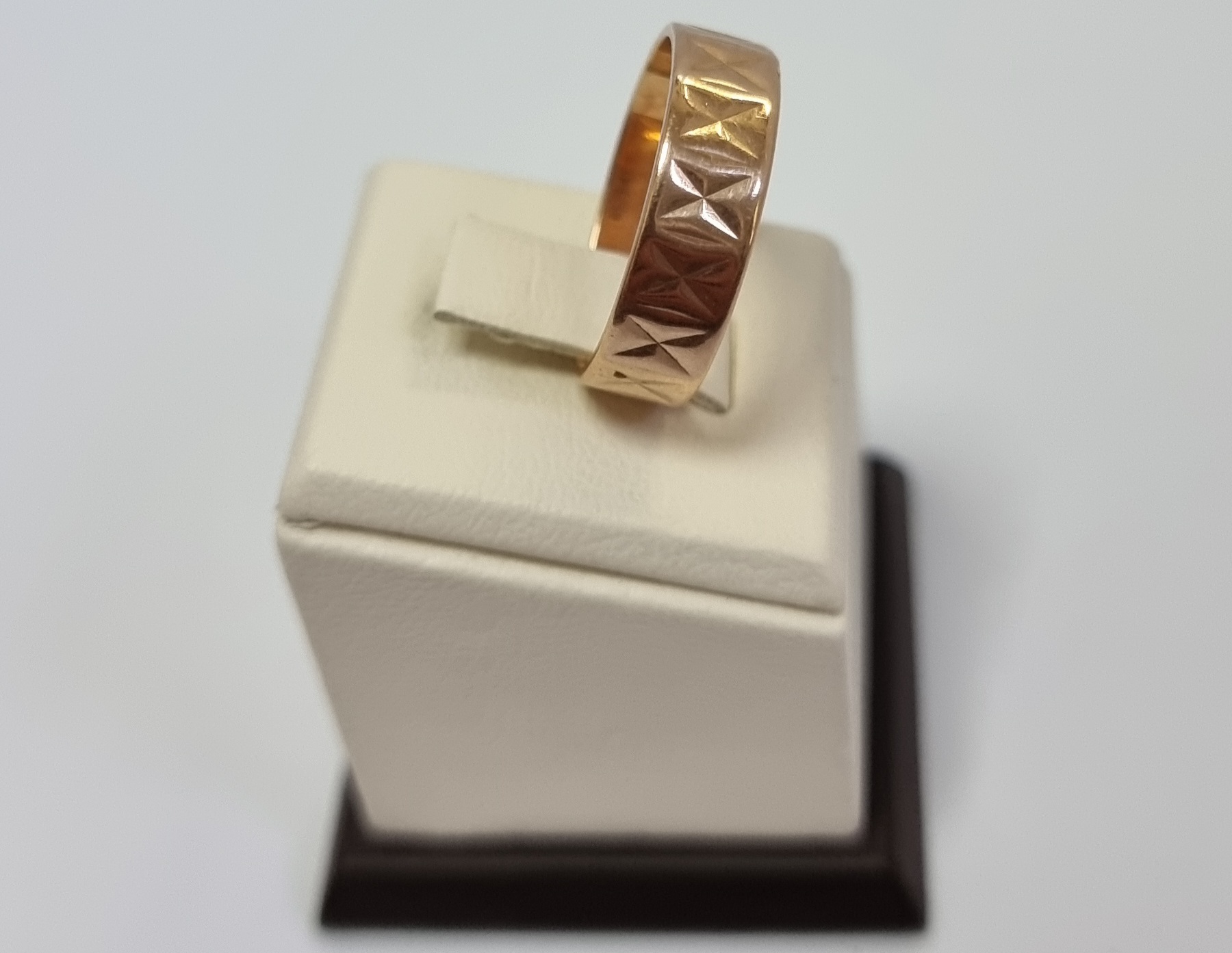 Обручальное кольцо из красного золота (33797205)  3