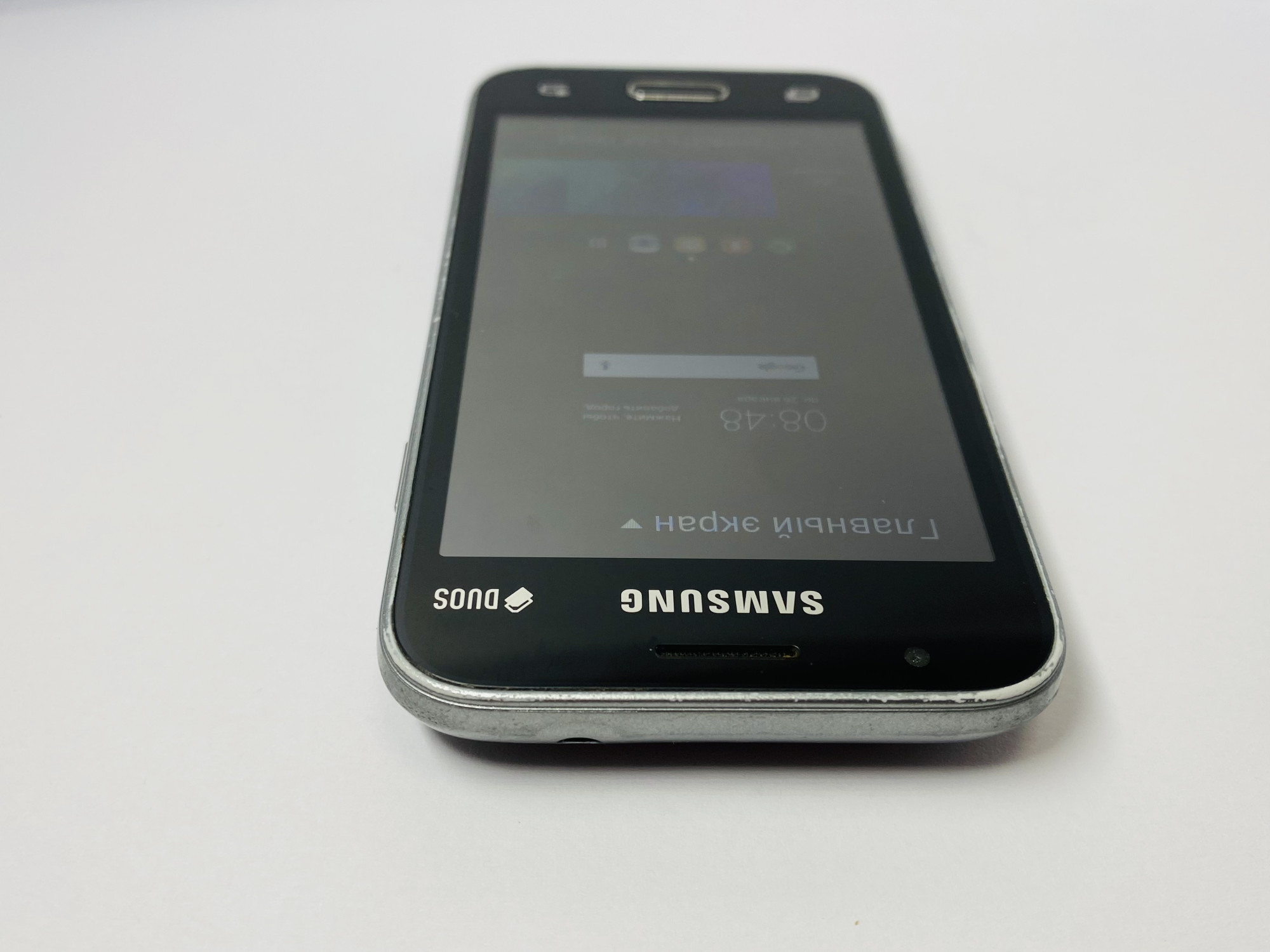 Samsung Galaxy J1 mini (SM-J105H) 1/8Gb 5