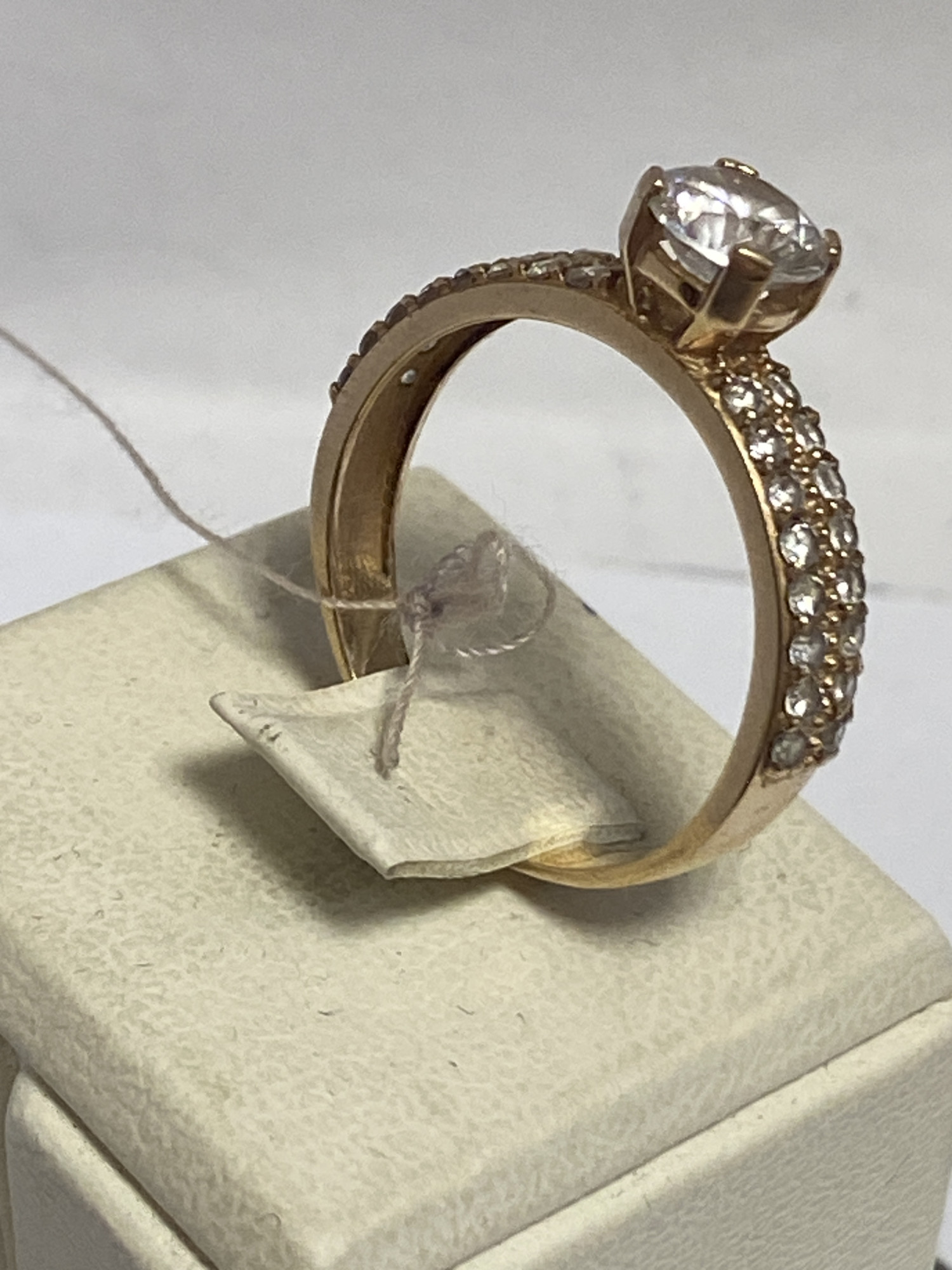 Кольцо из красного золота с цирконием (33782807) 1
