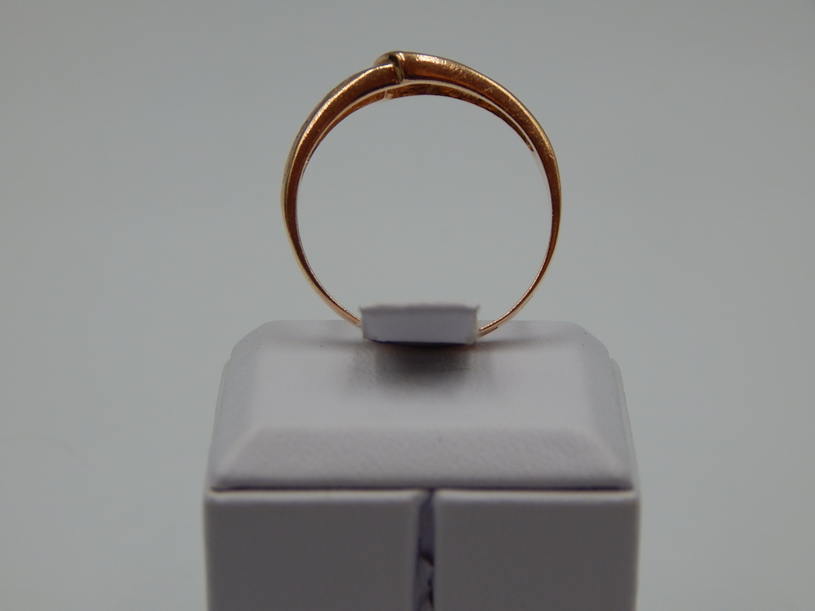 Кольцо из красного золота с цирконием (31589522) 4