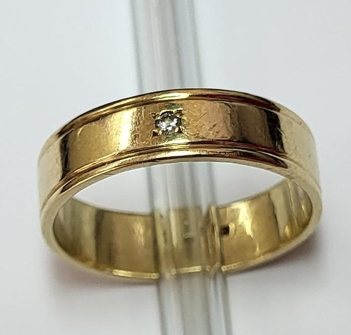 Обручка з жовтого золота з діамантом (33487722) 0