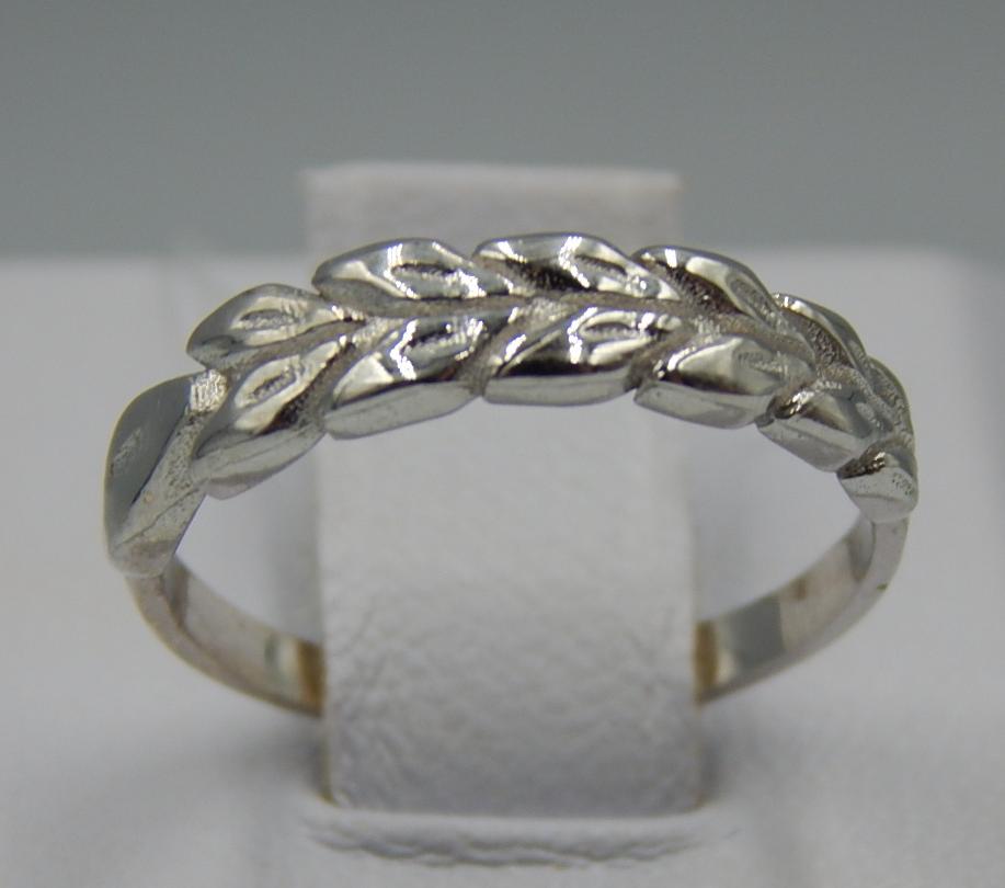 Серебряное кольцо (32513481) 0