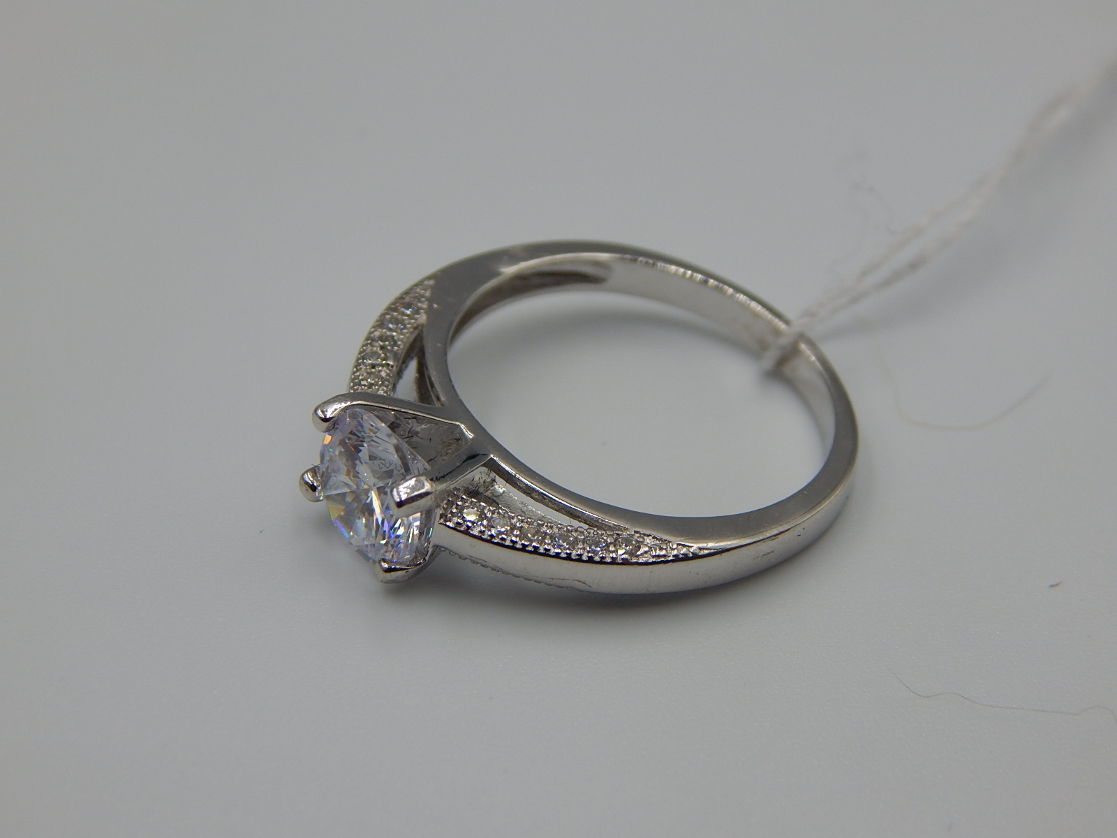 Серебряное кольцо с цирконием (33016626) 3
