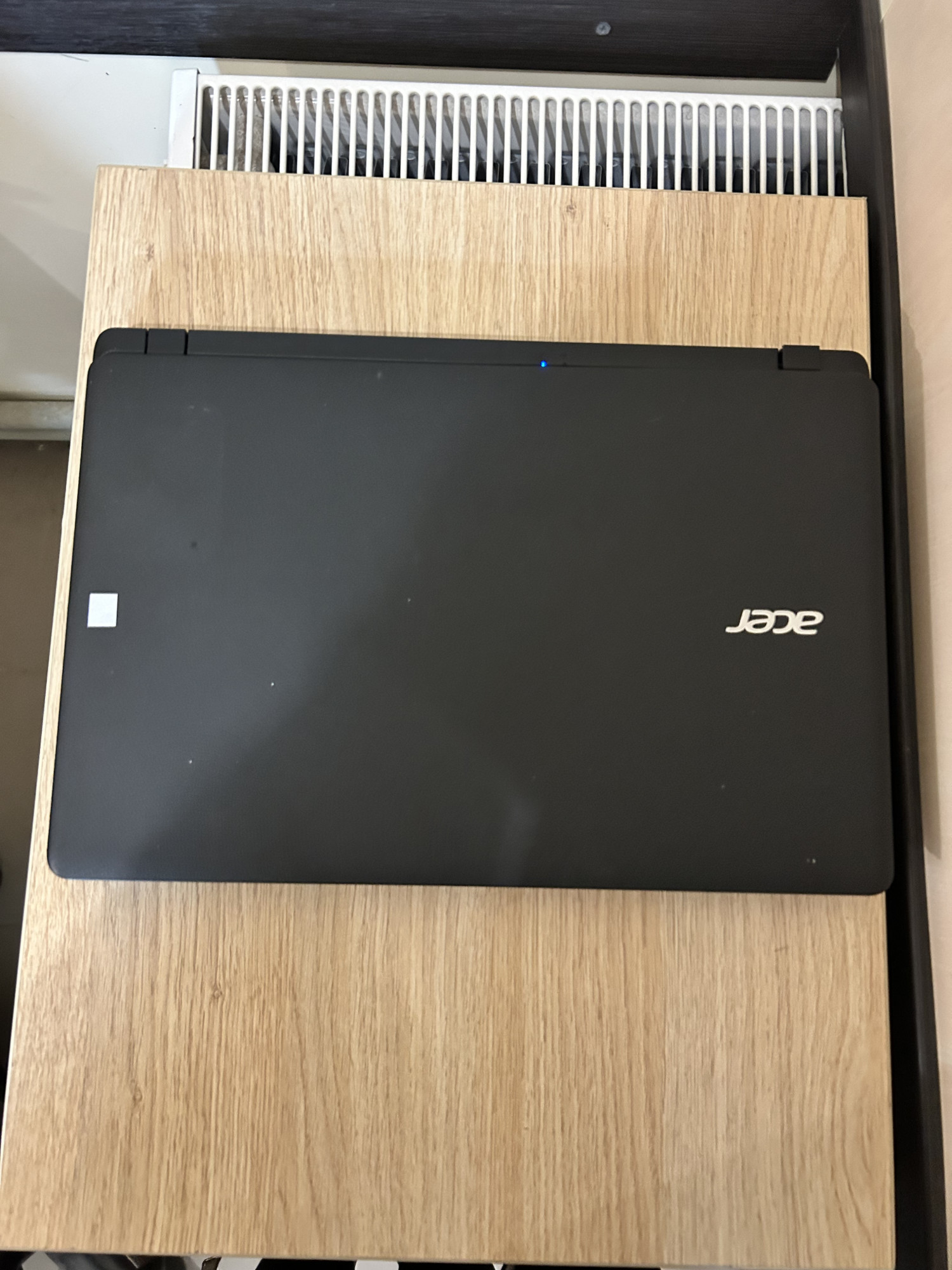 Ноутбук Acer Aspire ES1-524-291C (NX.GGSEU.018) 2