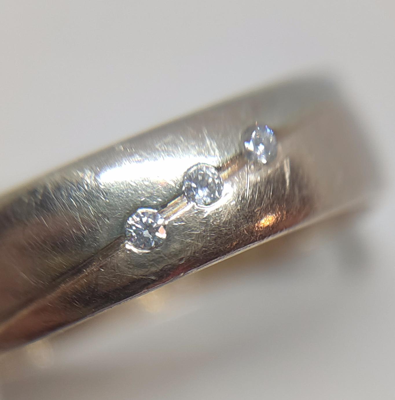 Обручальное кольцо из красного и белого золота с бриллиантом (-ми) (28978408) 1