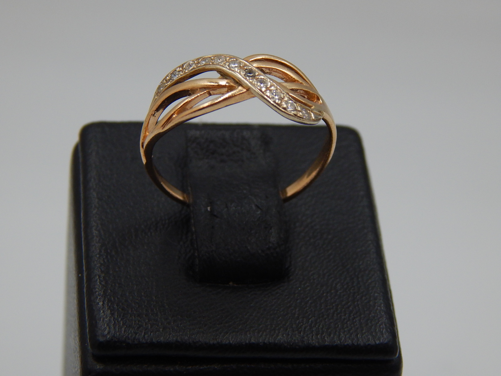 Кольцо из красного золота с цирконием (30509360) 1