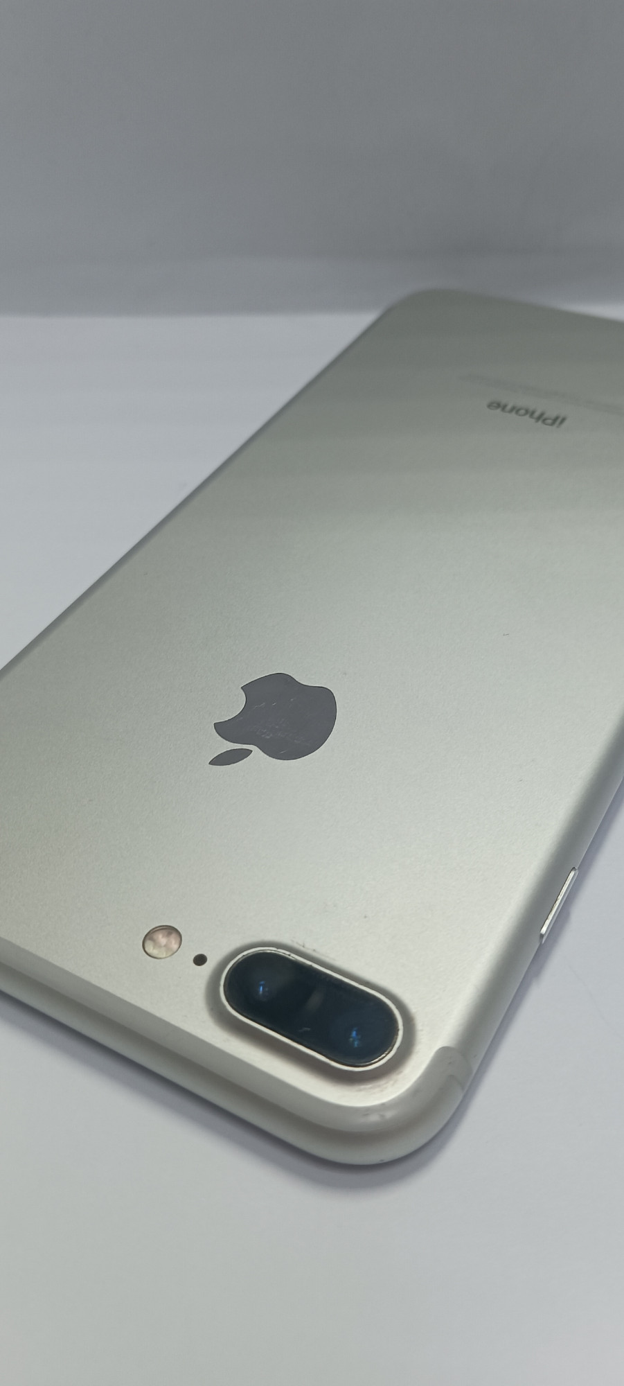 Apple iPhone 7 Plus 32Gb Silver 4