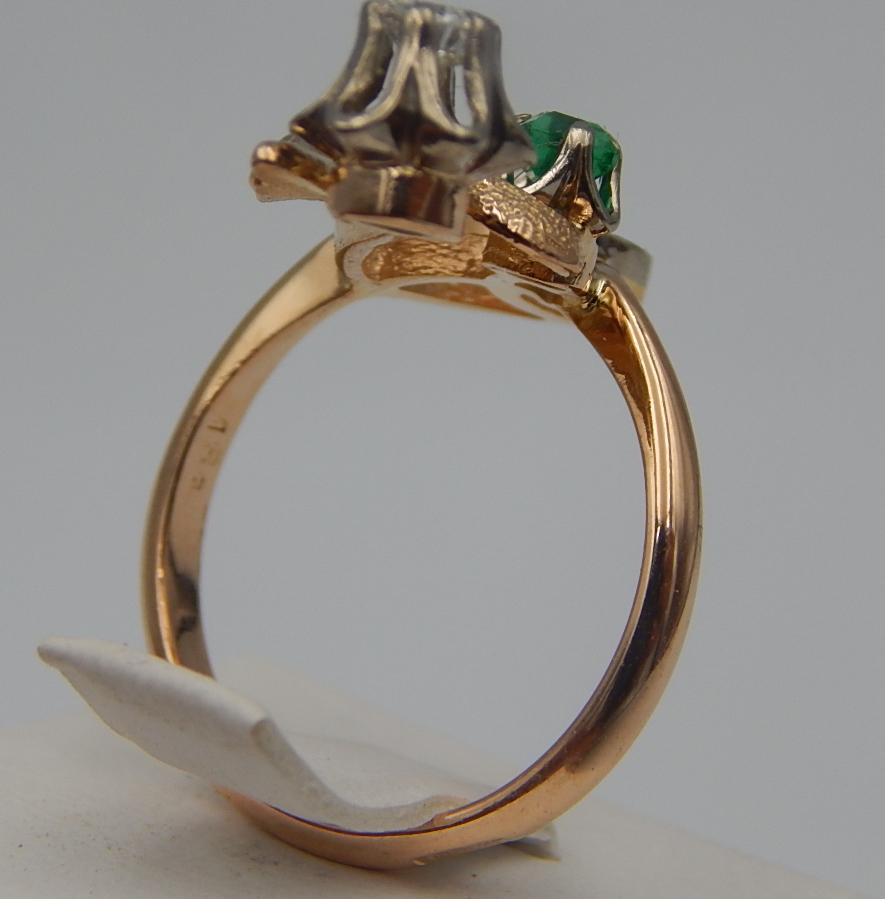 Кольцо из красного и белого золота с изумрудом и бриллиантом (-ми) (29720084) 3