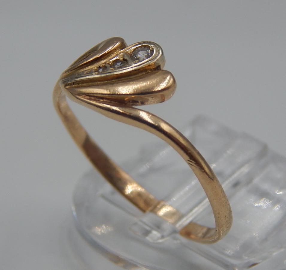 Кольцо из красного и белого золота с цирконием (33747465) 1