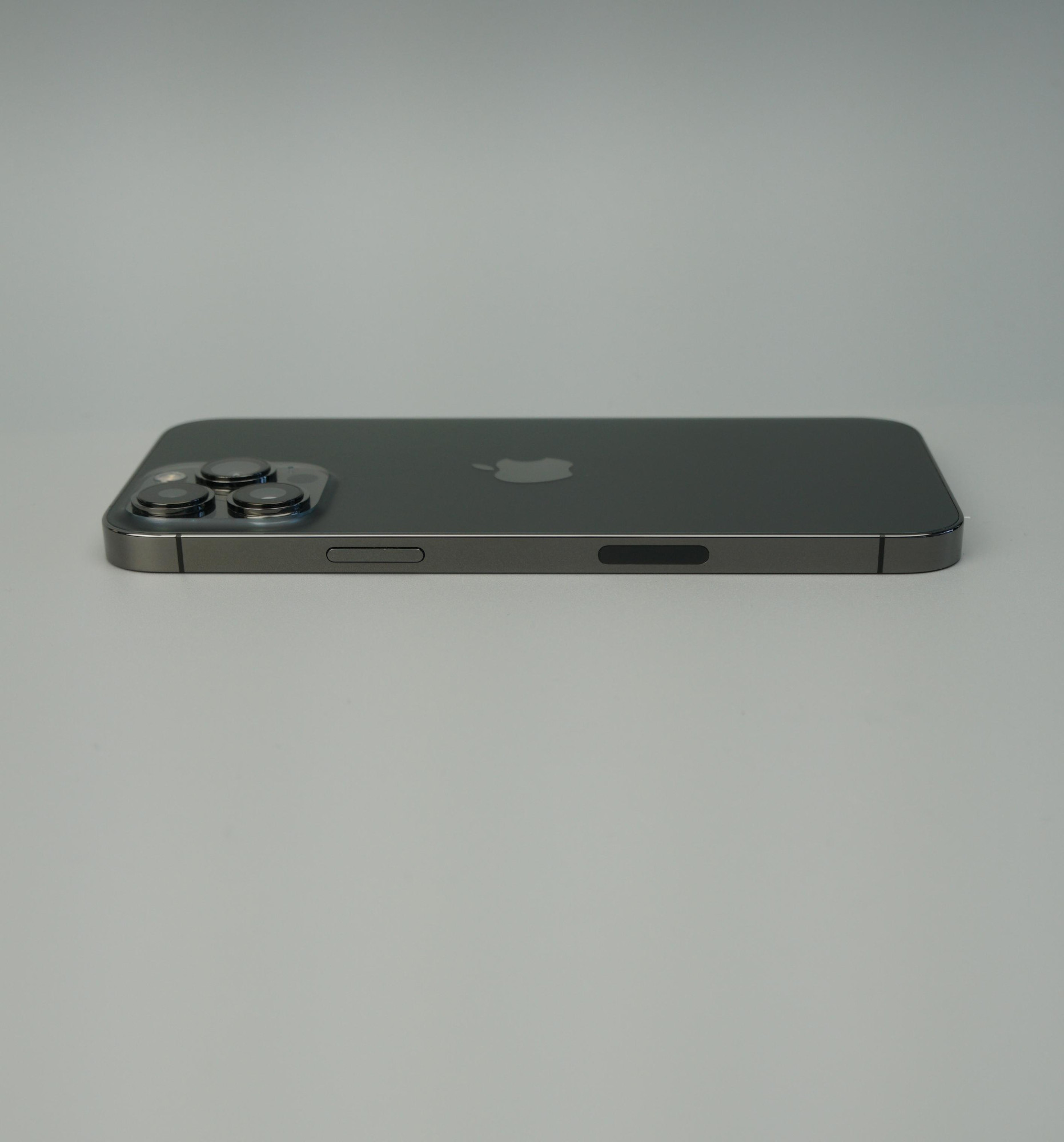 Apple iPhone 13 Pro Max 128GB Graphite (MLL63) 9