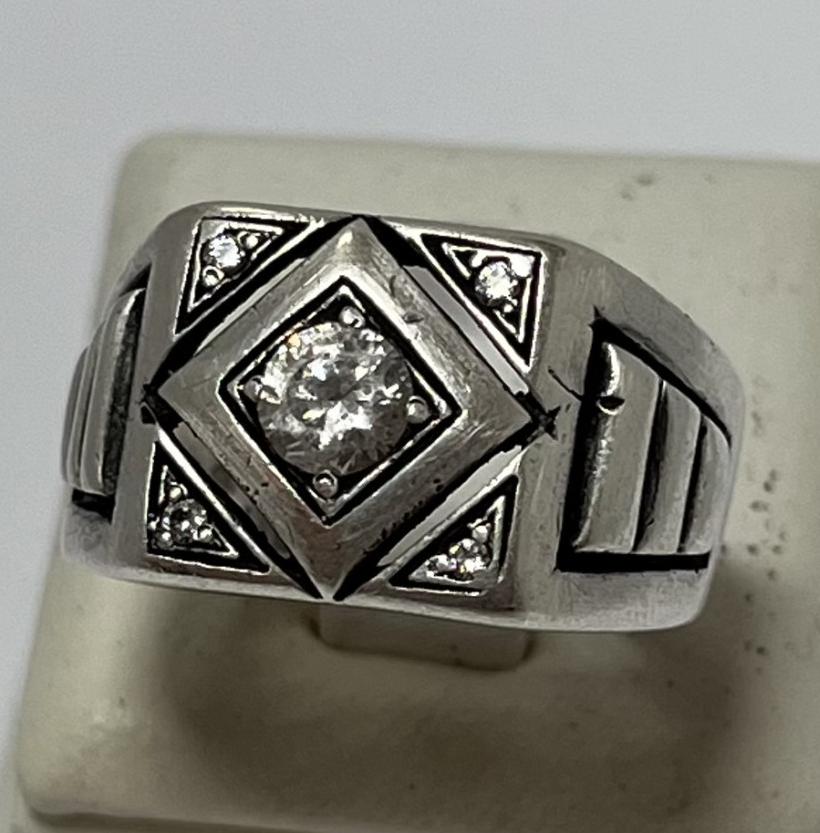Срібний перстень із цирконієм (33475801) 0