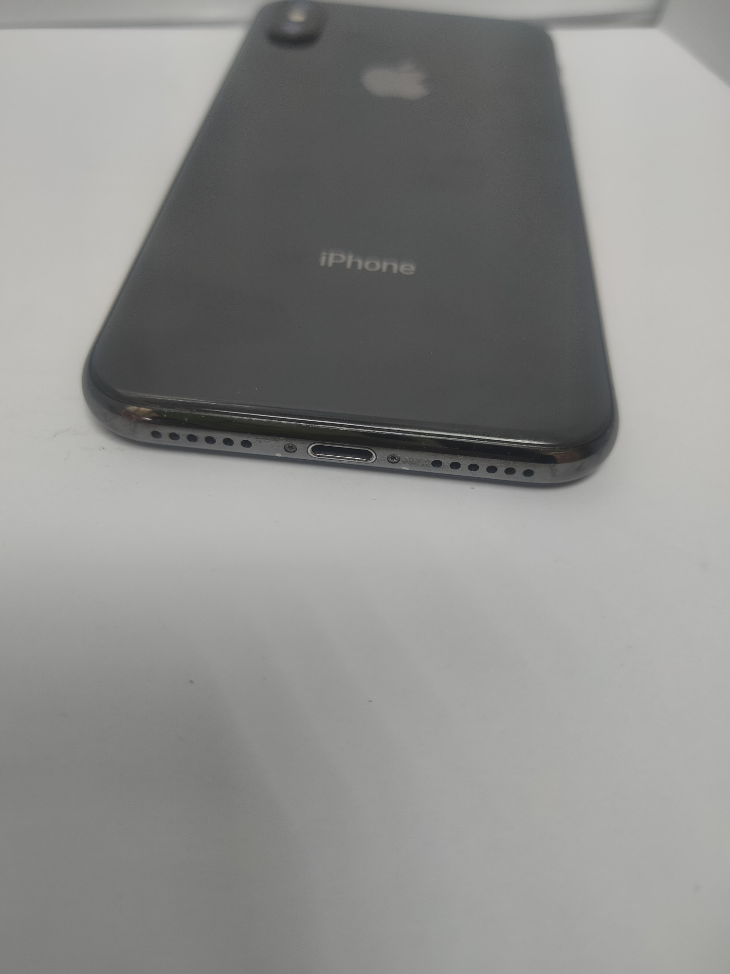 Apple iPhone X 64Gb Space Gray (MQAC2) 2