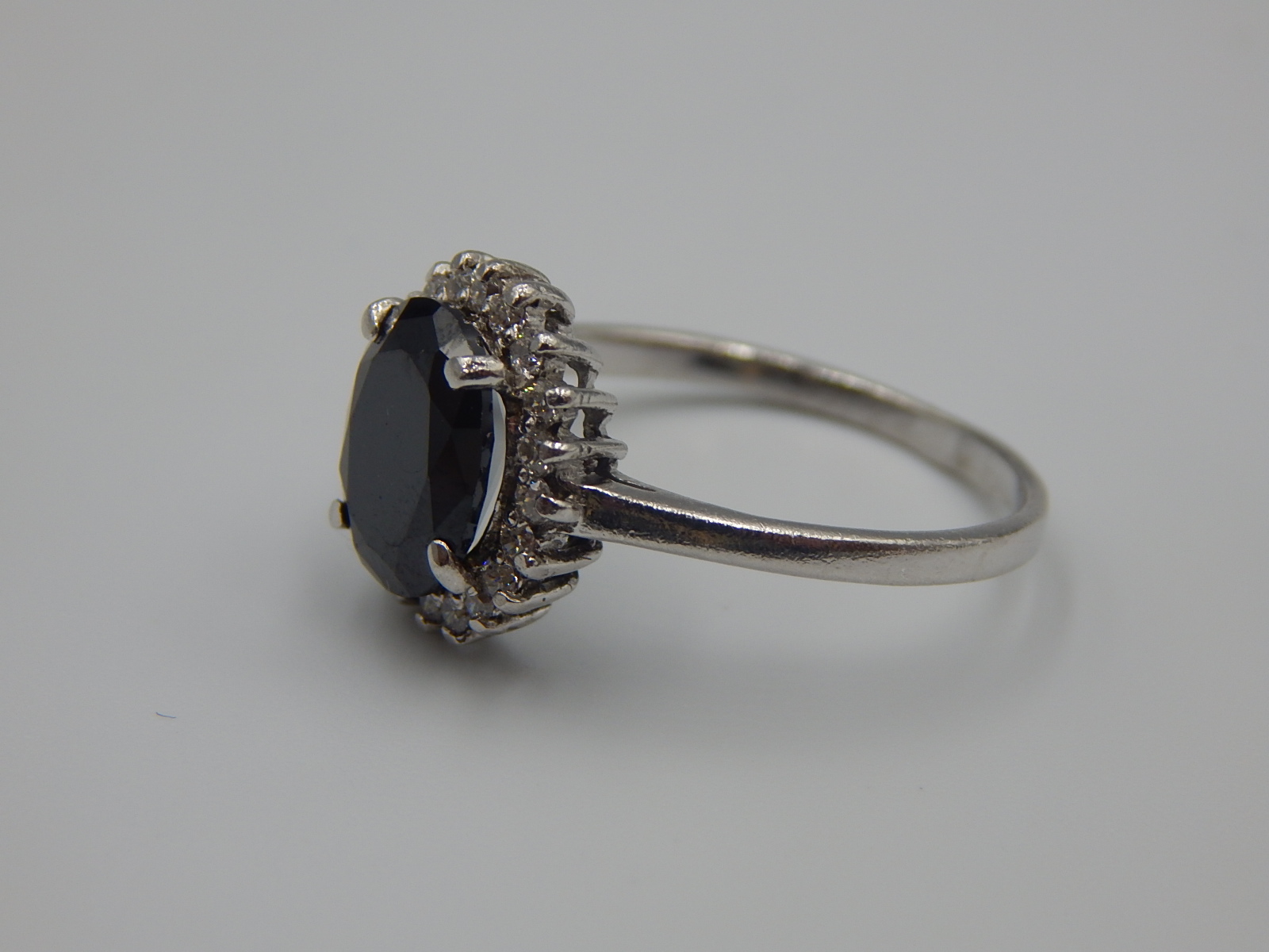 Серебряное кольцо с цирконием (33281399) 2