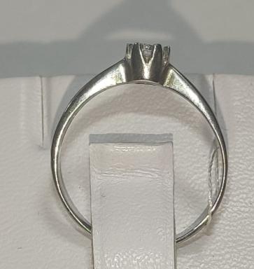 Серебряное кольцо с цирконием (28129016) 1