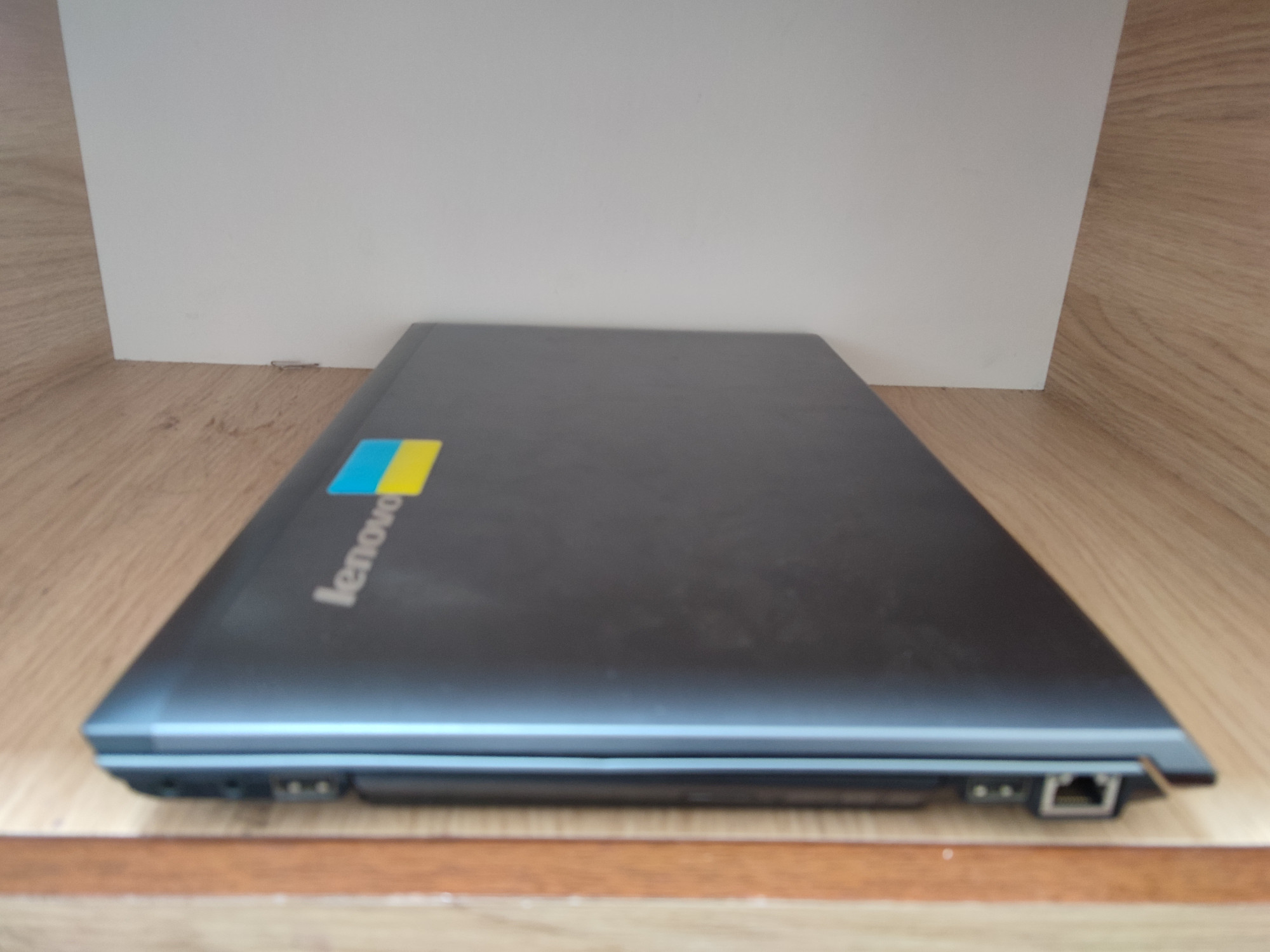 Ноутбук Lenovo IdeaPad V570 59-069317 (Intel Core i3-2310M/8Gb/SSD250Gb) (33735396) 1